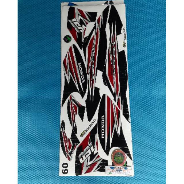 STRIPING STICKER VARIASI STIKER LES MOTOR VERZA CUSTOM