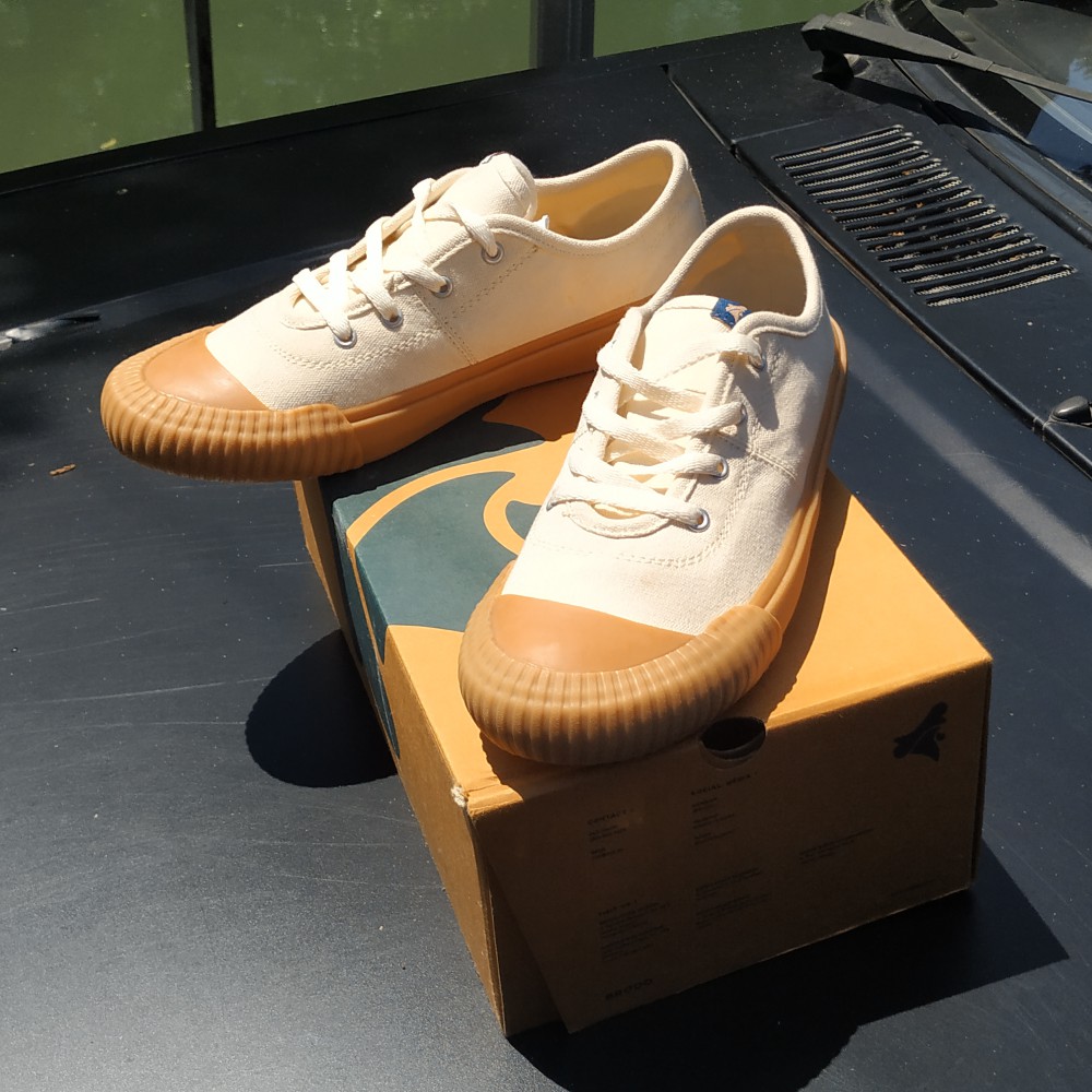 BRODO Vulcan Low Off-White GS