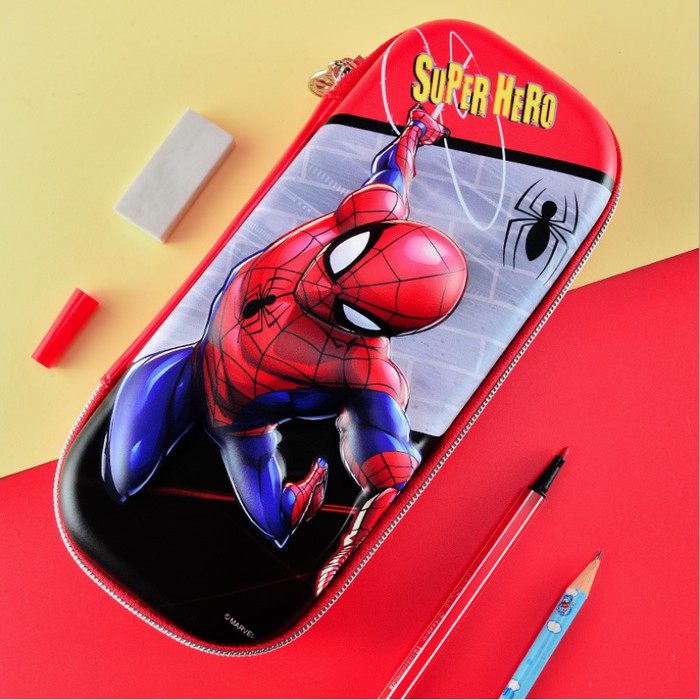 

Tempat pensil smiggle 3D lookalike EVA Hardcase Spiderman