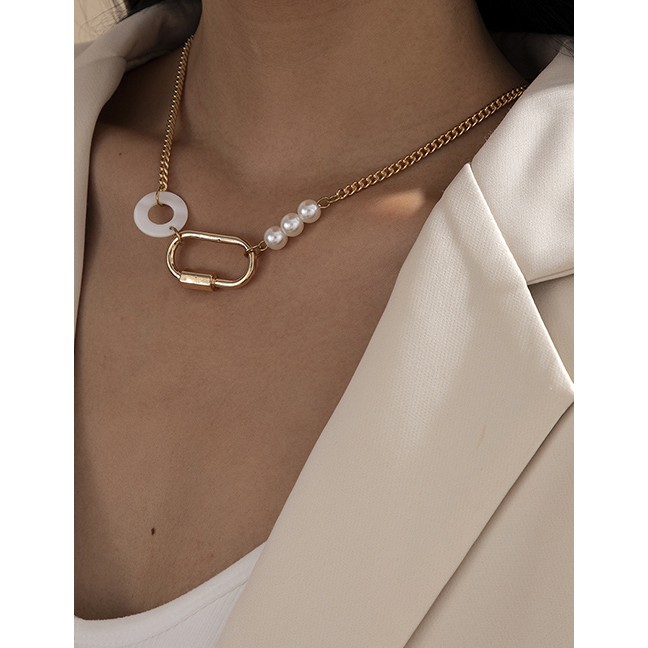 LRC Kalung Fashion  Fringed Oval Pearl Necklace P7839X