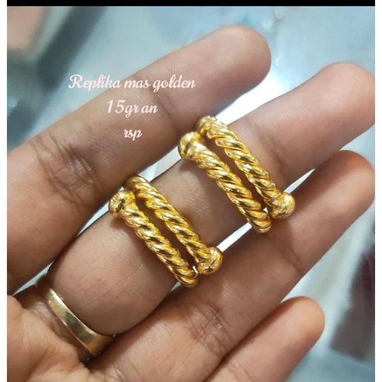 Cincin lilit replika emas 24 k,bisa sisepuh,awet, tahan lama