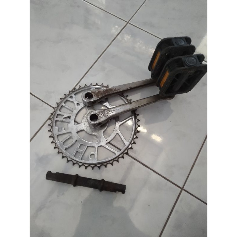 Crank Set Sepeda Minion/ Minitrex Phoenix 44T