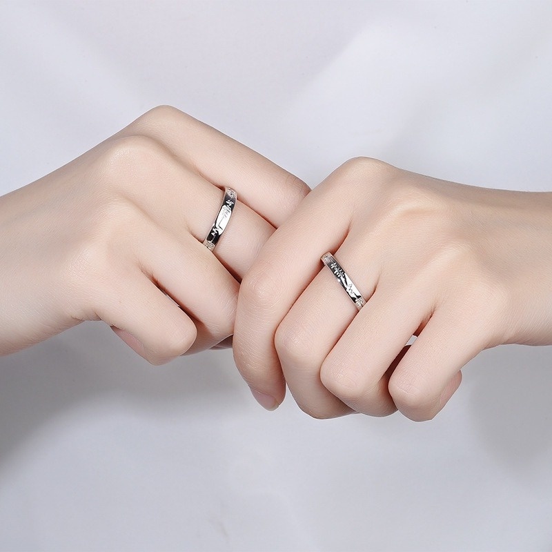 Sepasang Cincin Couple Bahan S925 Sterling Silver Aksen Batu Gelombang Enam Cakar Gaya Korea Untuk Hadiah Pernikahan