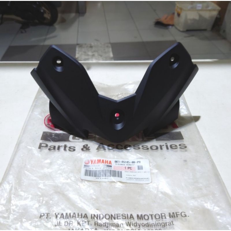 COVER DUDUKAN VISOR AEROX 125 ORIGINAL YAMAHA