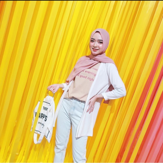 WHITE SERIES BASIC CARDY B A2