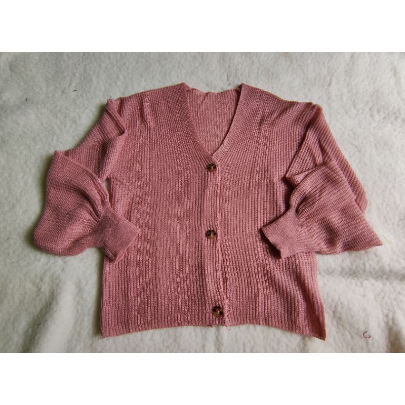 Vina Knitted Cardigan /kardigan tangan balon/ / kardigan lucu /kardigan gaul/ kardigan kancing tiga