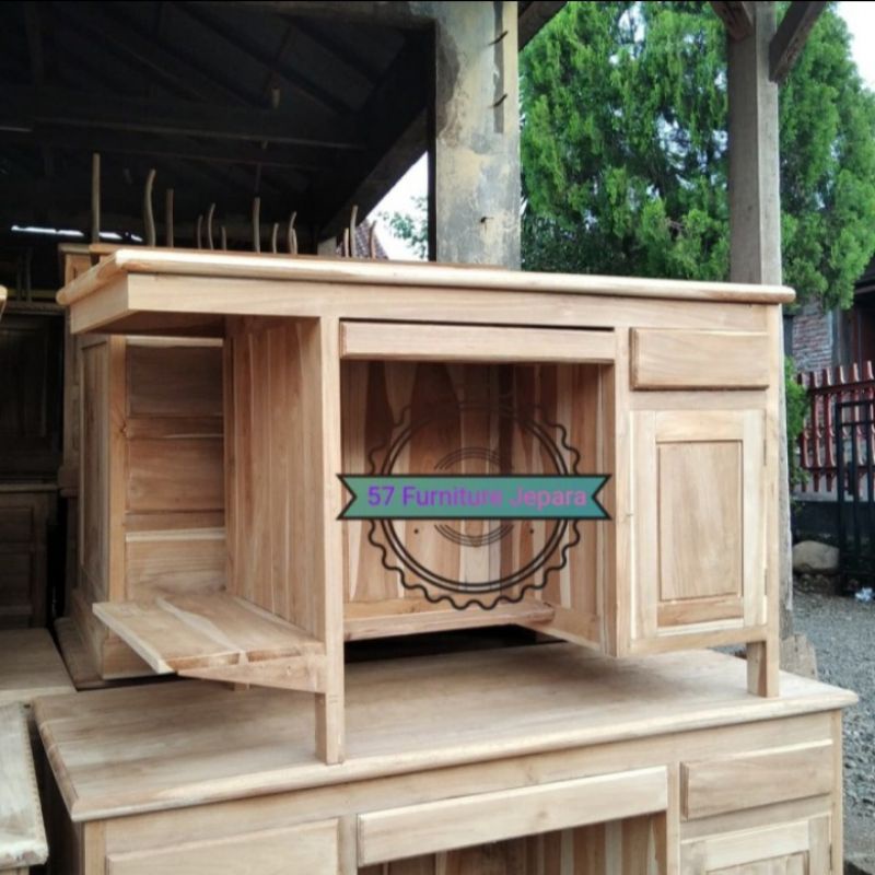 Meja kantor model simpel bahan kayu jati mentahan