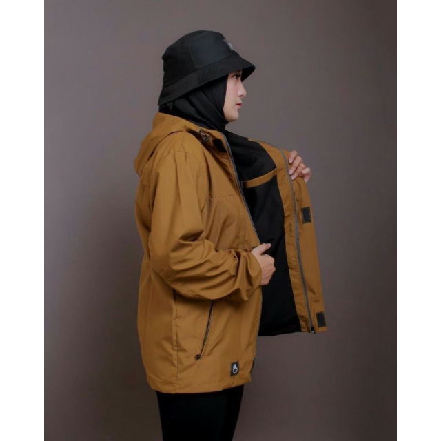 TURUN HARGA ! Jaket Parasut / Jaket Wanita / Outwear Wanita / Jaket Waterproof / Jaket Gunung / Jaket Terbaru / Jaket Motor