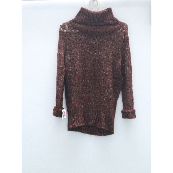 Turtleneck Rajut Oversize