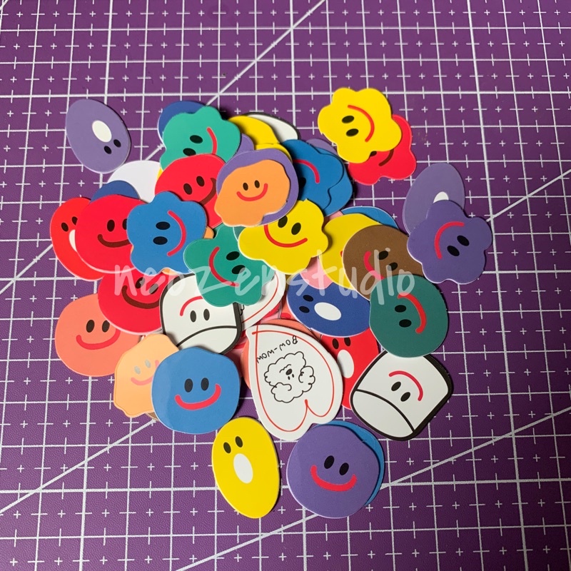 

STIKER SMILEY CUTE KOREAN (MIX 5pcs)