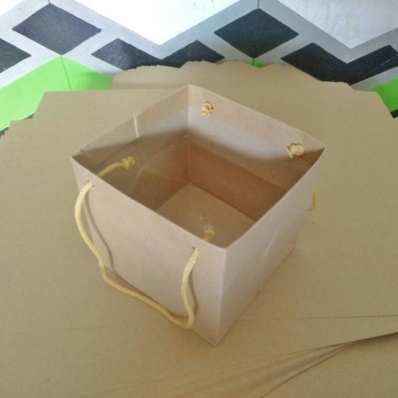 

(isi 30 pcs) paper bag coklat polos / kantong kertas 15x15x10cm