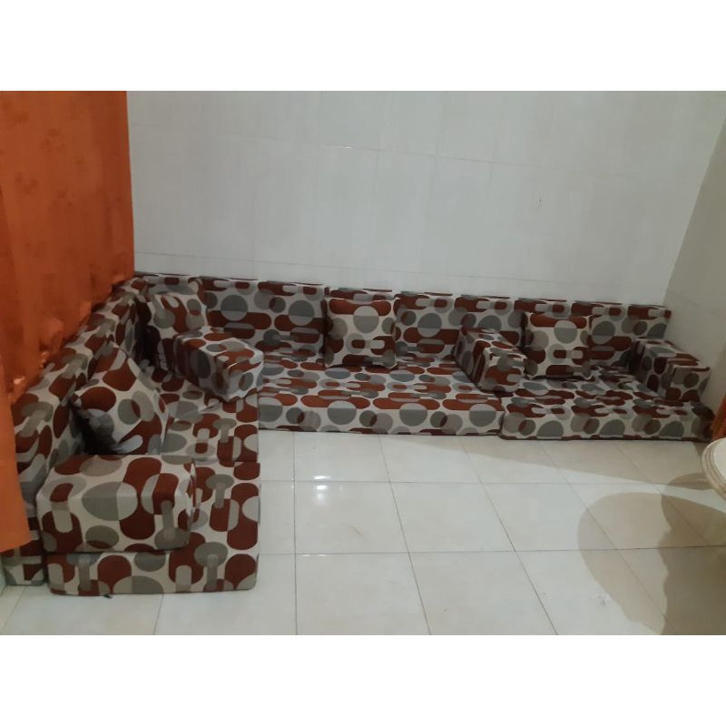 sofa lesehan arabi satu set 2 meter
