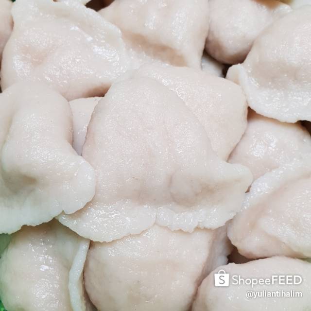 

Pempek kapal selam kecil isi telor