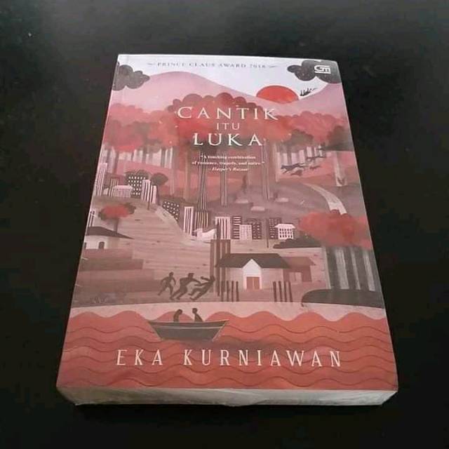 Original Cantik Itu Luka karya Eka Kurniawan