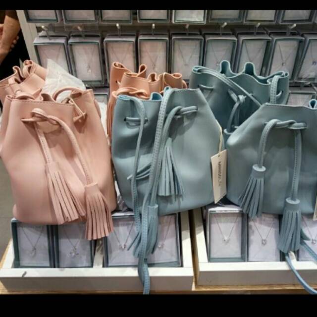 TAS WANITA SERUT BUKET MINISO