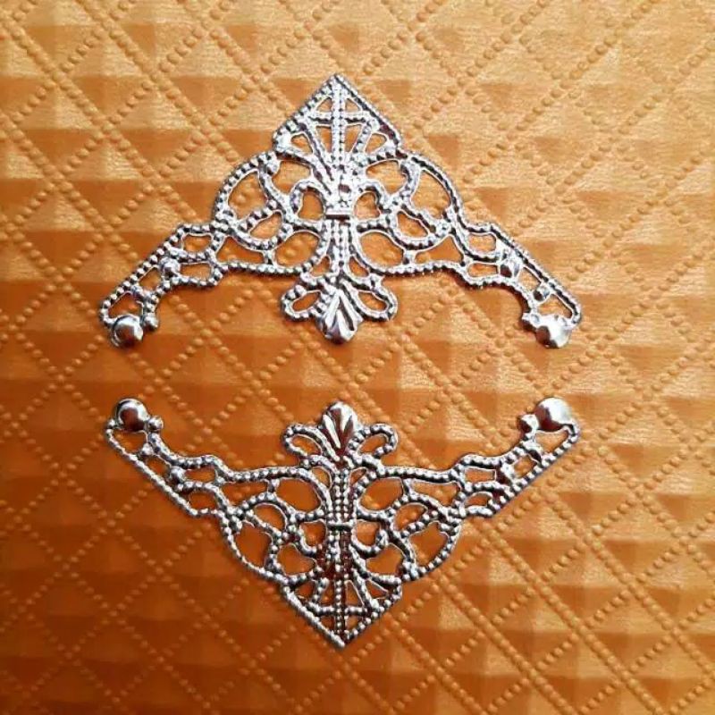 Siku Hantaran Kecil Sudut box hantaran -  kecil perak