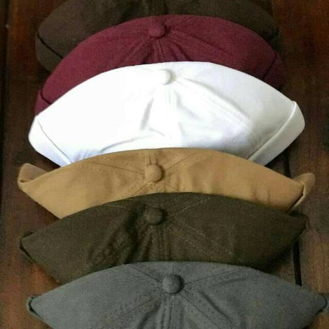 Mikahat / peci topi / topi peci / peci gaul / Beanie cap / peci