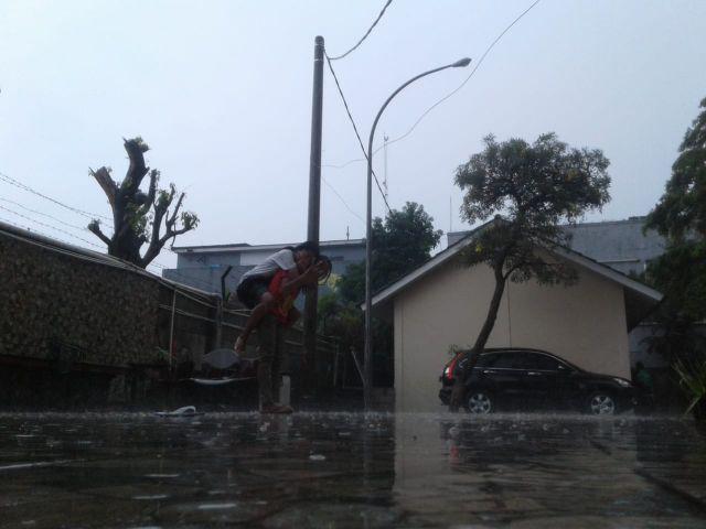 Kitchenware Set K019 - Sodet - Irus - Kipas - Irus Lubang