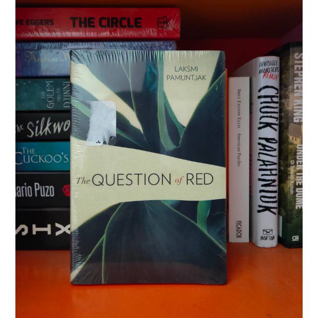 Novel Import The Question of Red karya Laksmi Pamuntjak | Terjemahan Amba