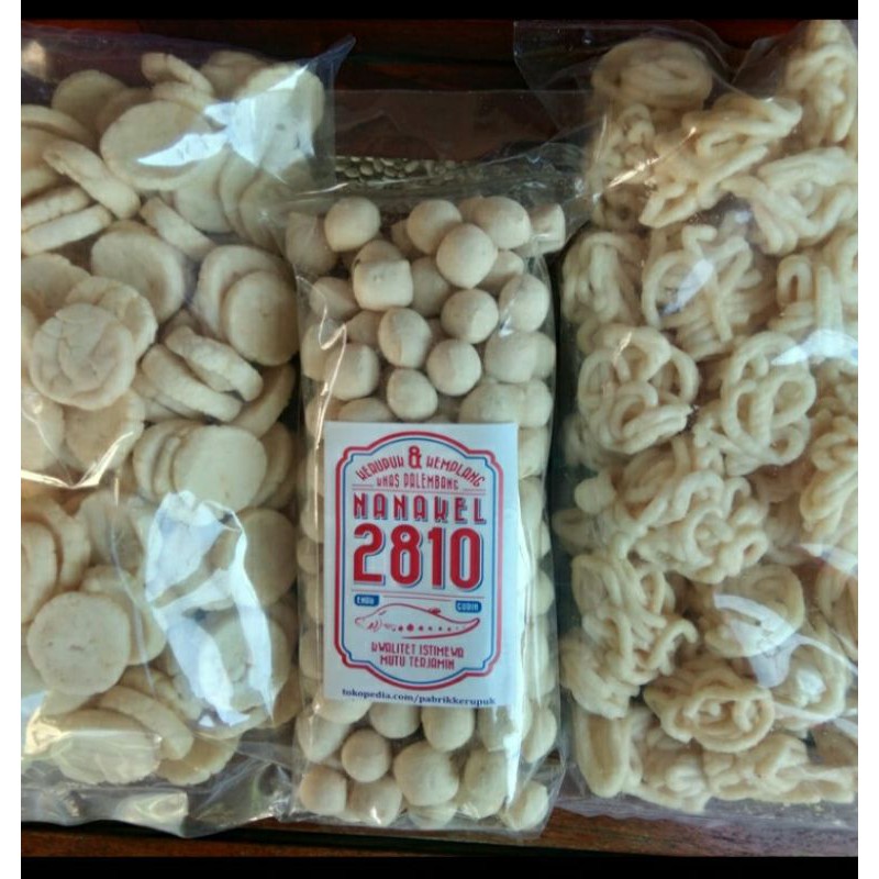 

kerupuk palembang best seller mix termuraaahhhh!!!!