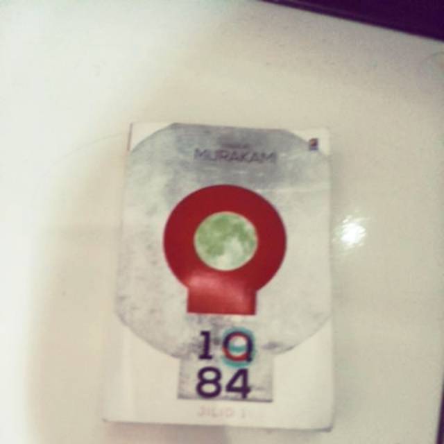 (Buku novel bekas murah) 1Q84 - Haruki murakami jilid 1