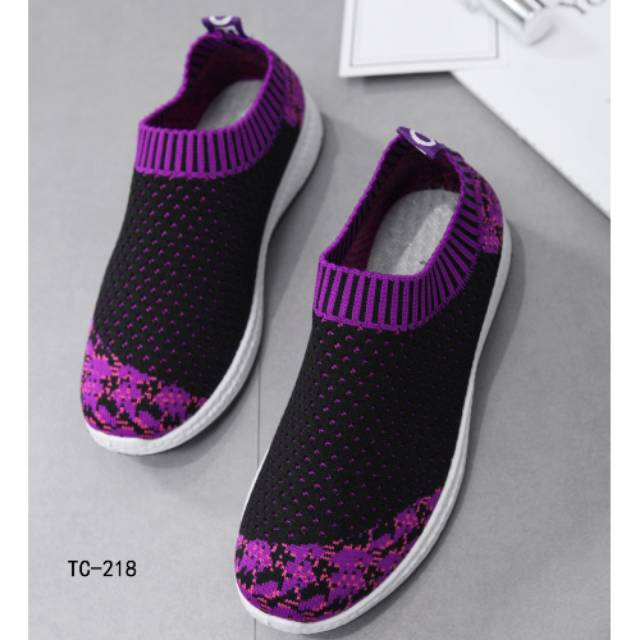KeLsey Rachel Flower Slip On TC-218