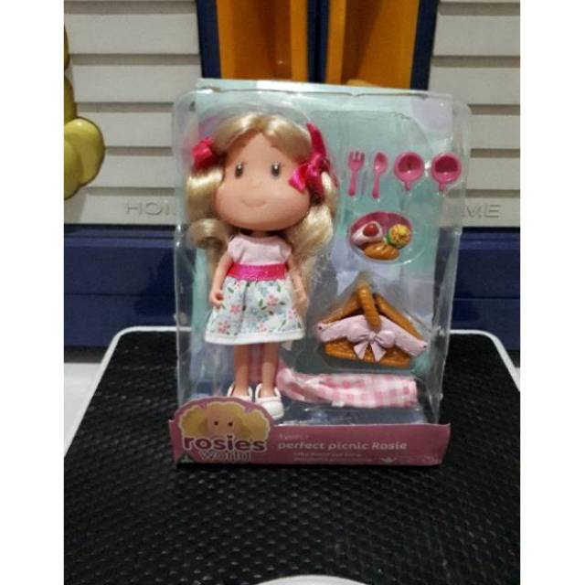 L1 75A Barbie - Rosie's World Doll - Rosie perfect picnic set