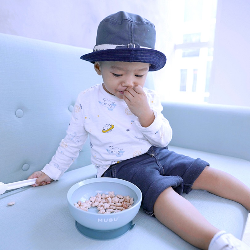 Mugu Anti Spill Suction Bowl by Mooimom Mangkok Makan Anak Bayi Menempel di Meja