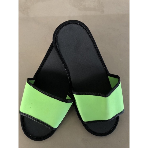 Sandal Hotel (Baca Deskripsi)-5