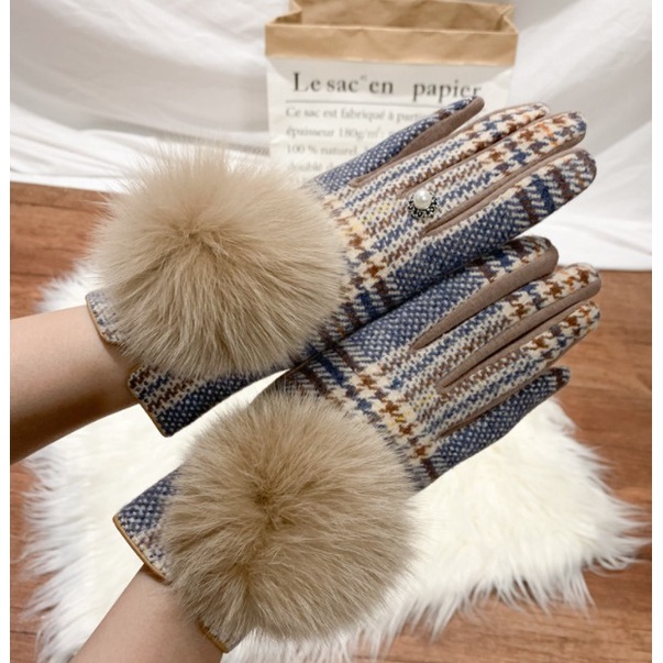 IMPORT WOMAN WINTER POMPOM GLOVES SARUNG TANGAN WANITA MUSIM DINGIN BULU