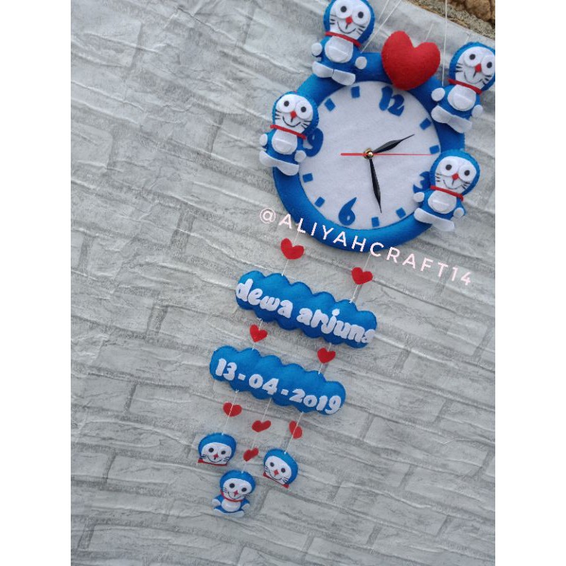 jam dinding Doraemon/JAM NAMA DORAEMON/TEMPAAHN NAMA