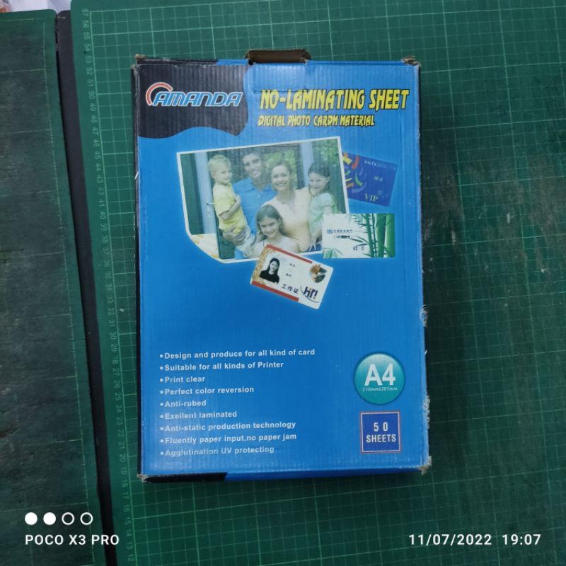 

Kertas PVC Amanda ID Card A4 isi 50