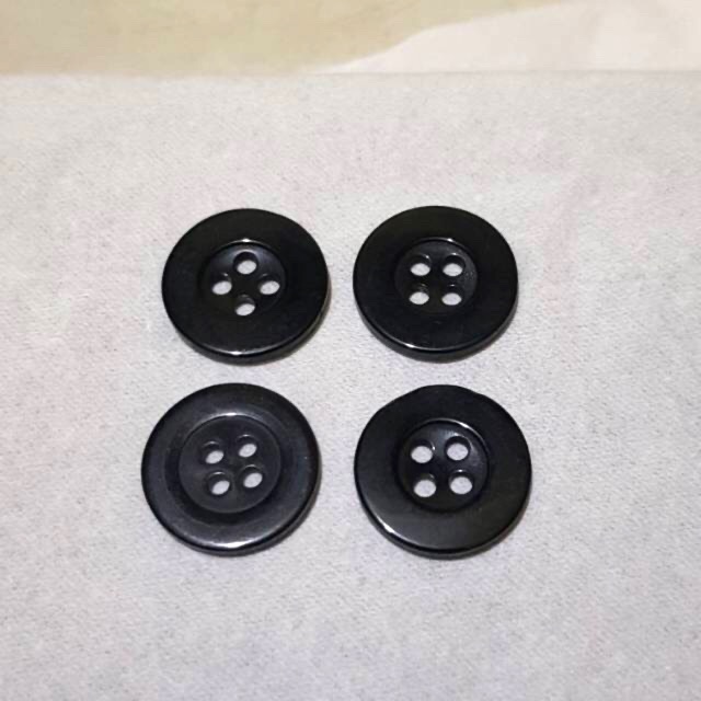 Kancing Gepeng Diameter 2,5cm-Kancing Baju Gepeng 4Lobang