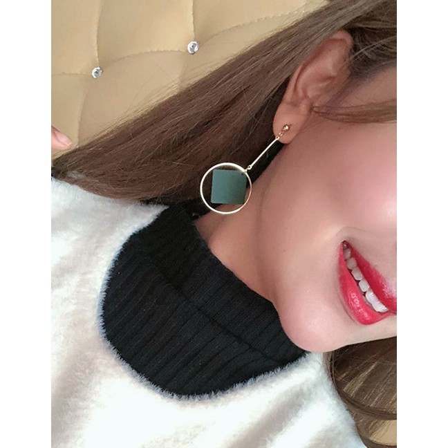 LRC Anting Tusuk Fashion Frosted Square Earrings D89677