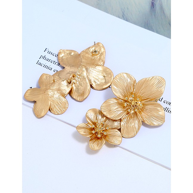 LRC Anting Tusuk Fashion Flower Spray Earrings F4930X