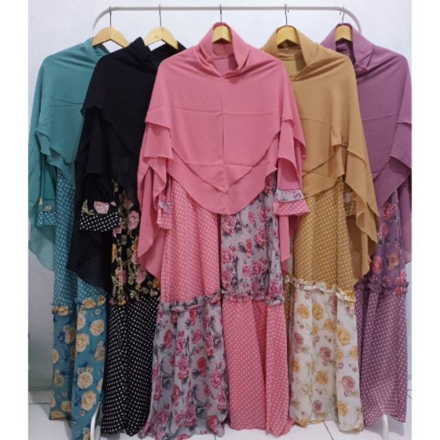 Gamis Syari Ceruty Baabydoll Polka kombi flower