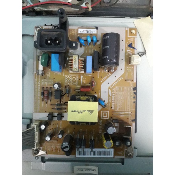 PSU LCD TV TOSHIBA 19HV15E POWER SUPPLAY TV THOSIBA 19HV15E