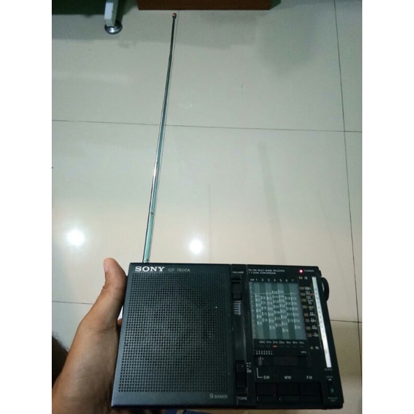 Radio Sony ICF 7600A