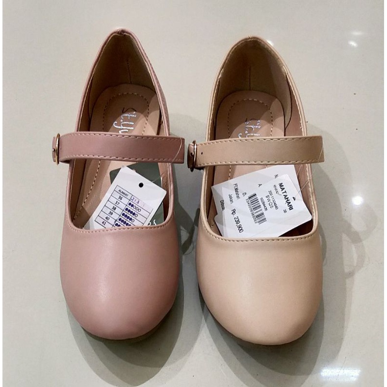 sepatu wanita St yves