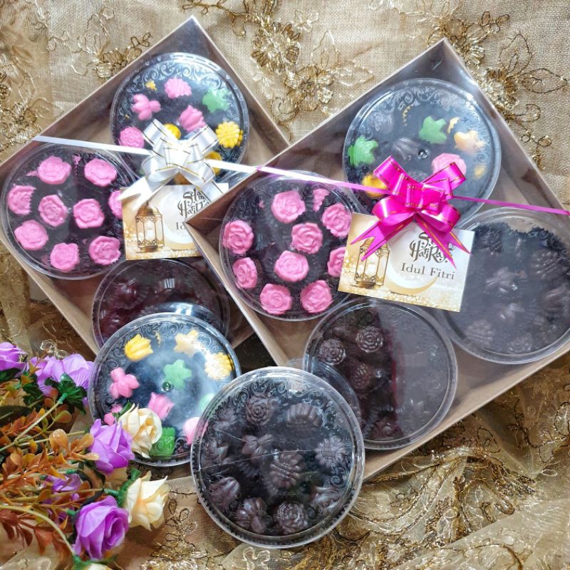 

HAMPERS LEBARAN COKLAT PREMIUM SUPER ENAK