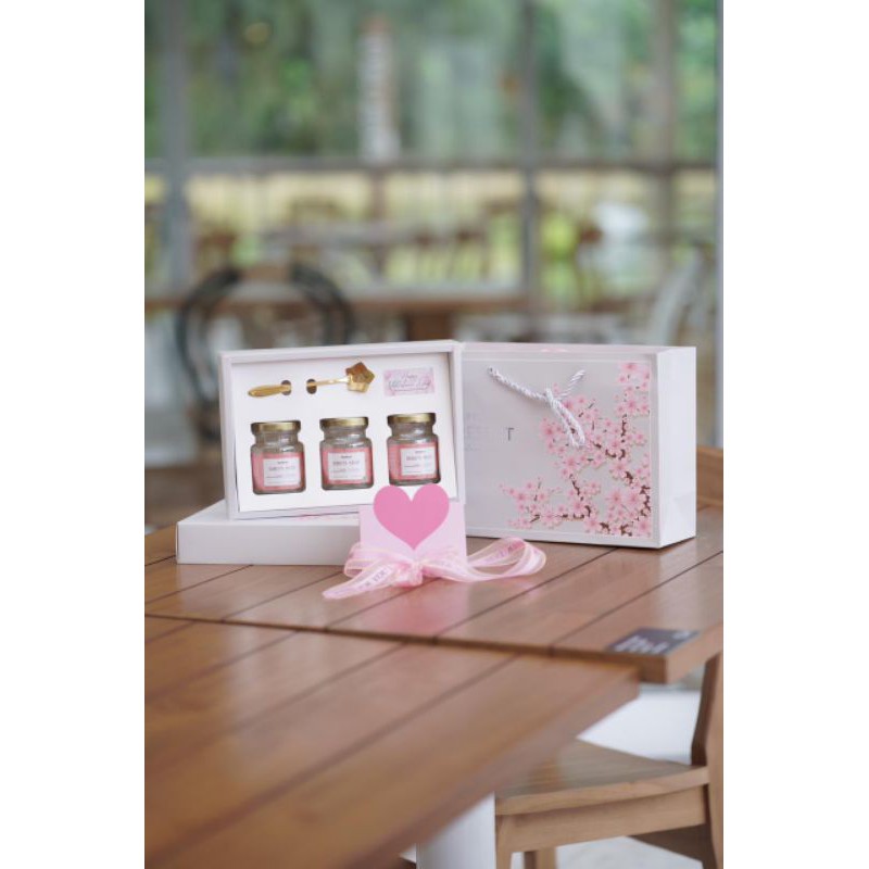 hampers valentine realfood