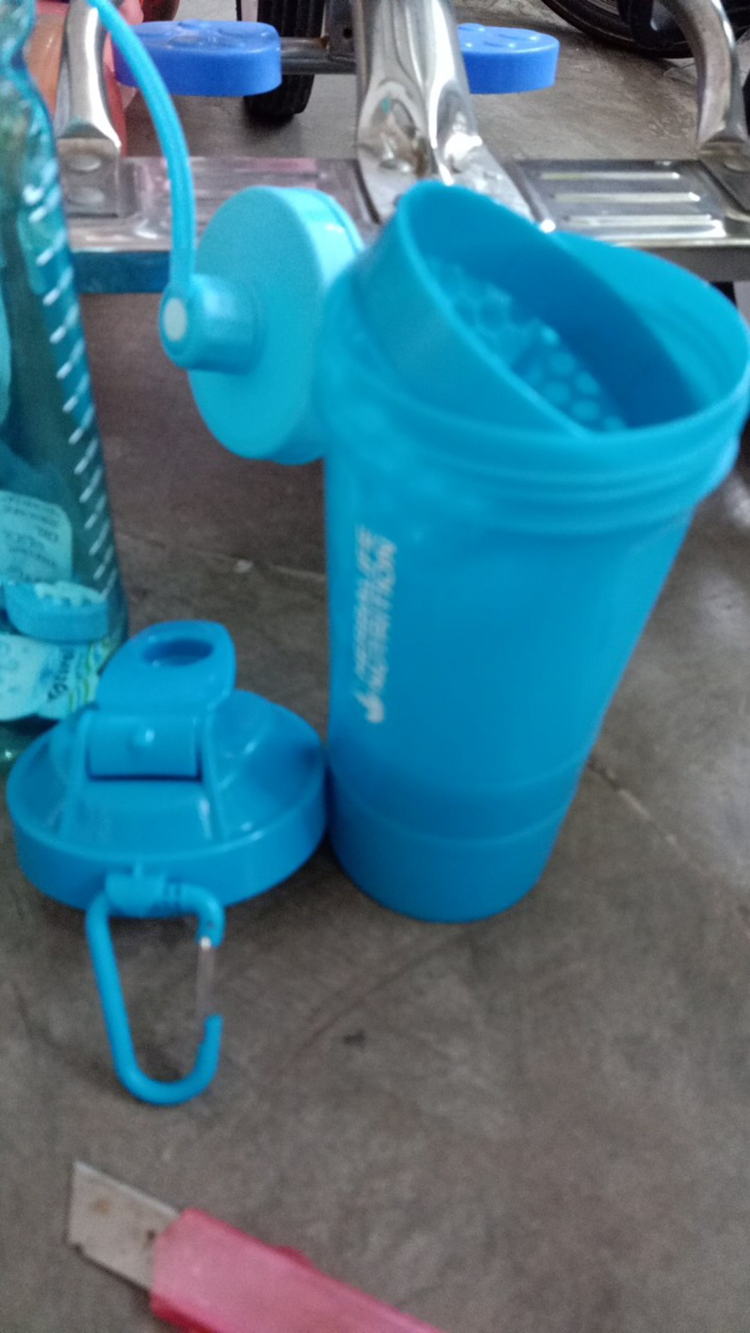 (1kg Isi 5) Herbalife Smart Shaker Biru New Original Herbal Life