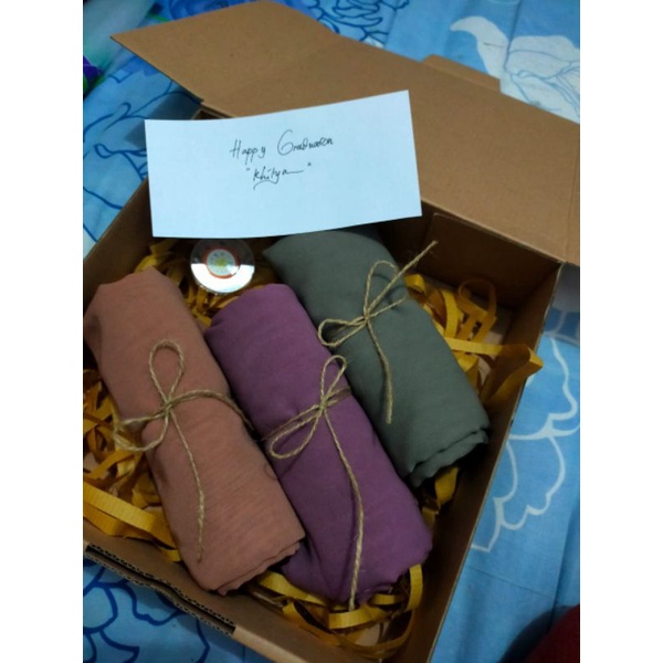 

Gift Box Hampers tambahan