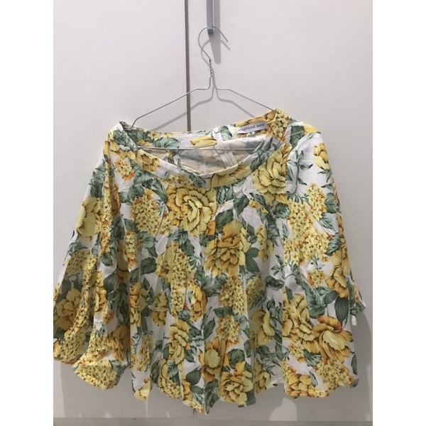 Preloved Rok Bunga-bunga by Josephine Anni