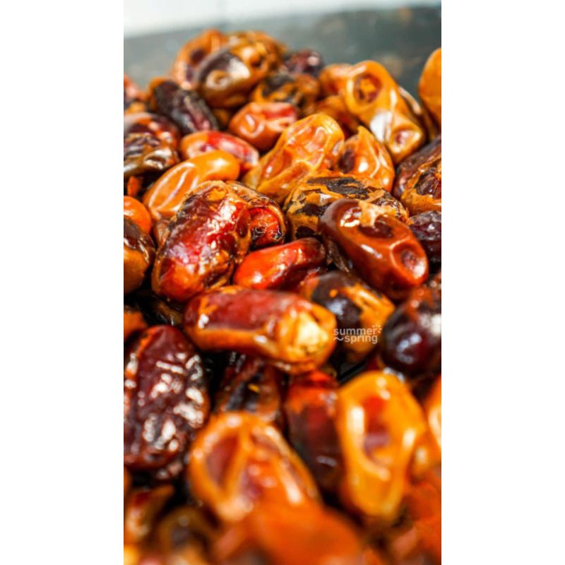 

KURMA SUPER PREMIUM EMIRATES GOLD,TUNISIA TANGKAI DAN BAM MAZAFATI |5 KG DAN10 KG