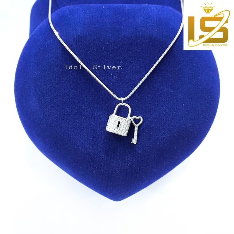 SET KALUNG PERAK ASLI SILVER 925 LAPIS EMAS PUTIH MODEL LIONTIN GEMBOK+KUNCI - PERHIASAN PERAK WANIT