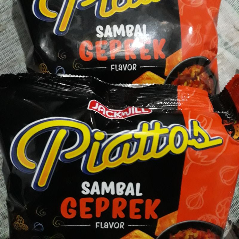 

Piattos Potato Chips Snack Kentang Aneka Rasa Sapi Panggang, BBQ, Sambal Matah Piattos Keripik Kentang Piattos Potato Chips Snack Kentang PIATTOS 2000 PIATOS 2000 PIATTOS /HARGA SATUAN 20 GRAM