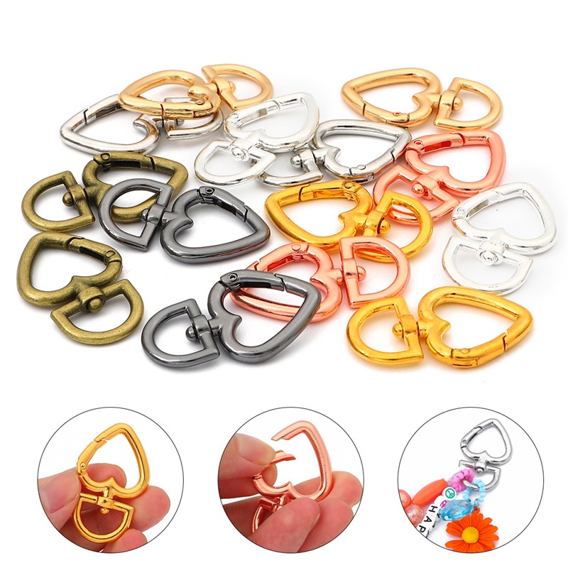 2pcs Kait Carabiner Bentuk Hati Bahan Metal Untuk Gantungan Kunci / Tas / Sabuk / Perhiasan DIY