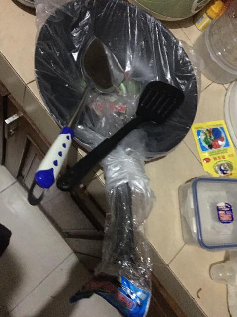 Maxim Hero Wok Wajan Penggorengan Teflon Dalam 28 Cm