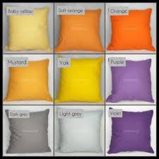Sarung bantal sofa 40x40 polos. Material katun. Halus dan adem